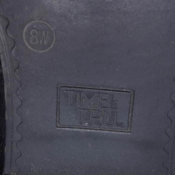 Women's Knee High 2.5 In heeled Leather Boot Sz 8 Wide by TIME & TRU - Picture 3 of 12